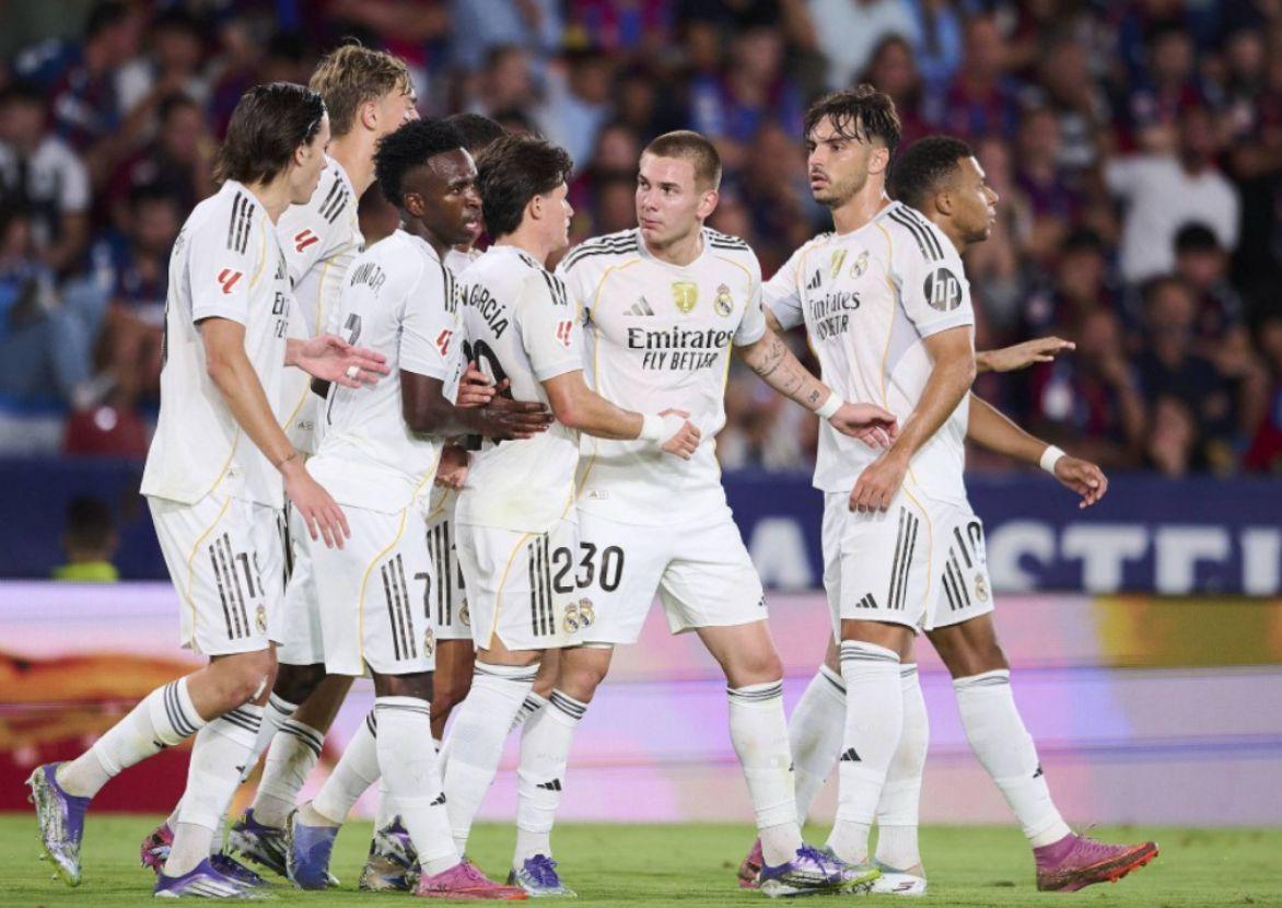 然后, 各项赛事开, 格之后